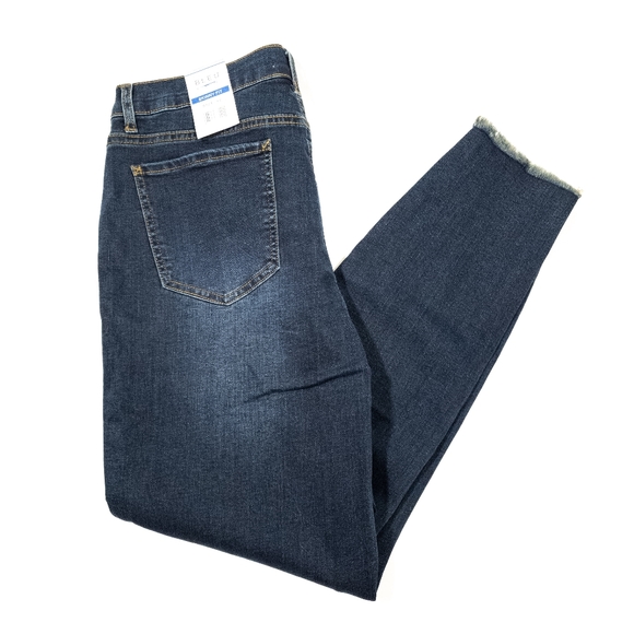 ✅️ Bleu Denim + Design Company Skinny Fit Jeans - Picture 6 of 10